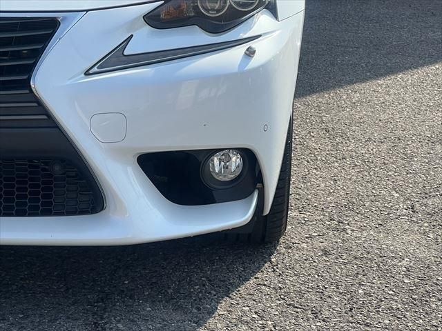 Lexus IS 2013-08 14650-10