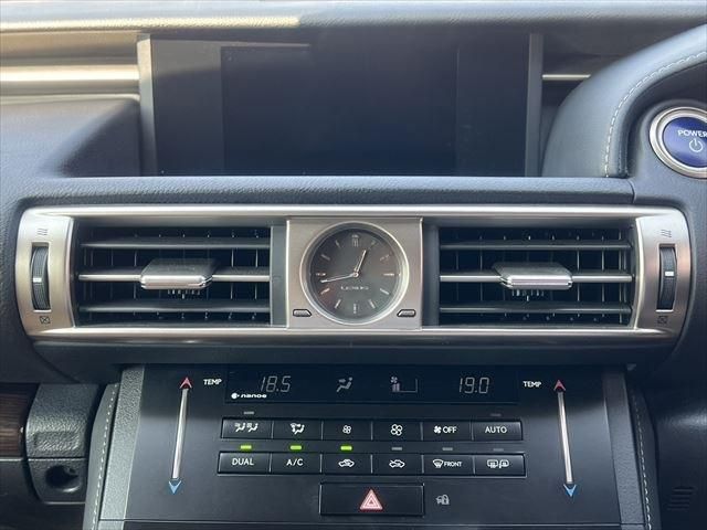 Lexus IS 2013-08 14650-28