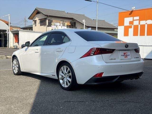 Lexus IS 2013-08 14650-6