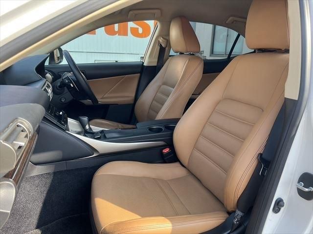 Lexus IS 2013-08 14650-21