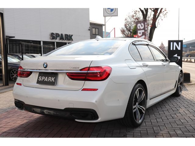 Bmw 7 SERIES 2015-12 17671-4
