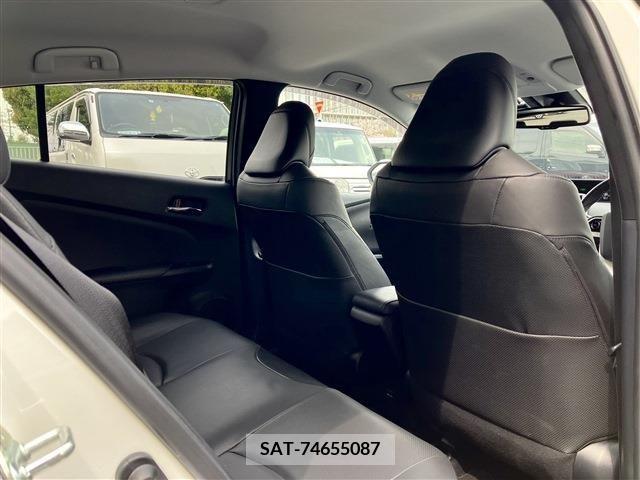 Toyota PRIUS 2016-06 330578-14