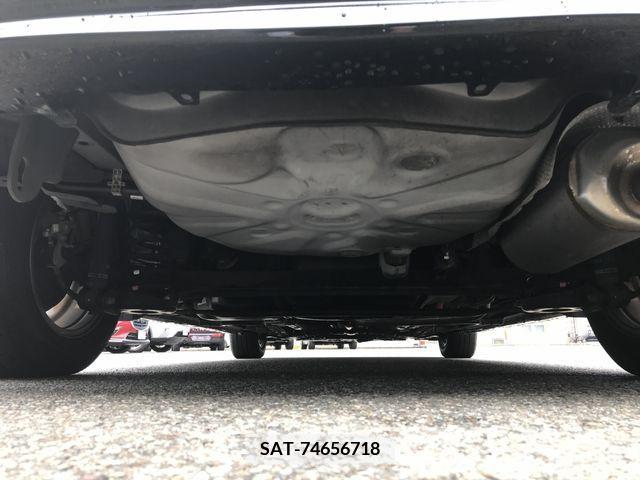 Toyota PRIUS 2013-08 282183-28