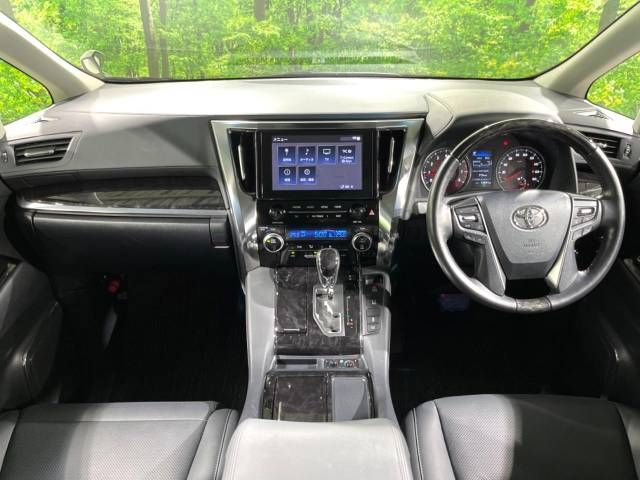 Toyota ALPHARD 2021-09 186040-1