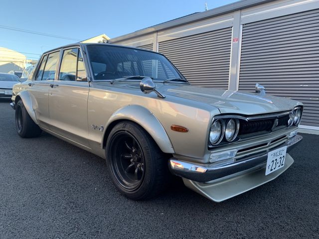 Nissan SKYLINE 1971-05 189803-3