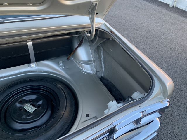 Nissan SKYLINE 1971-05 189803-26