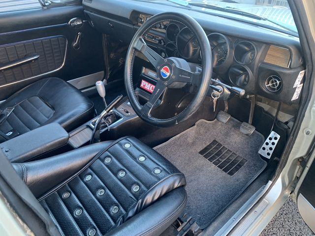 Nissan SKYLINE 1971-05 189803-1