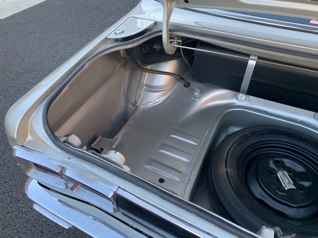 Nissan SKYLINE 1971-05 189803-25