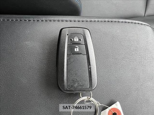 Toyota PRIUS 2016-03 373001-20
