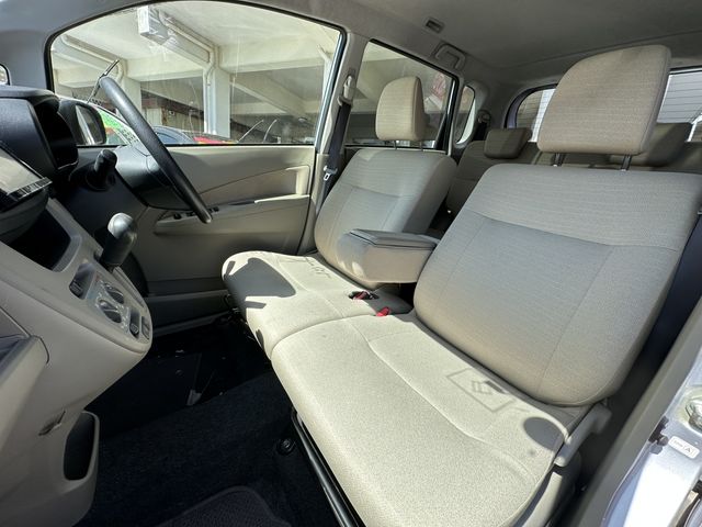Daihatsu MOVE 2013-12 10589-7