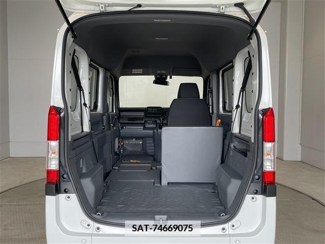 Honda N-VAN 2020-02 381367-29