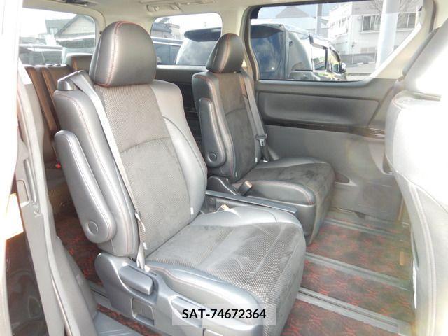 Toyota VELLFIRE 2014-11 205754-5