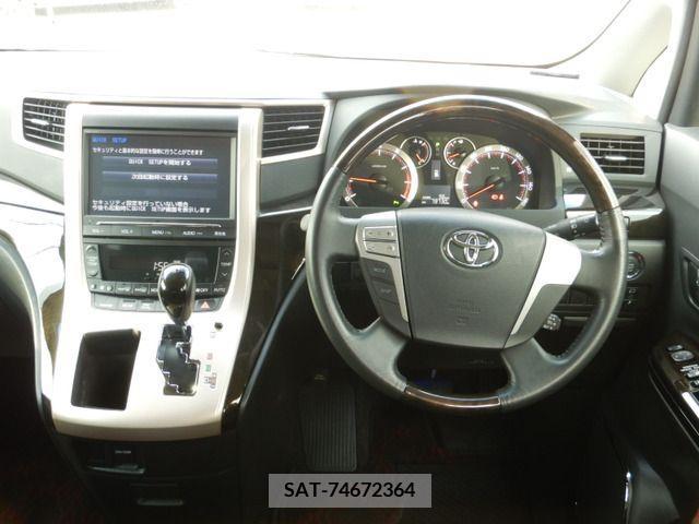Toyota VELLFIRE 2014-11 205754-4