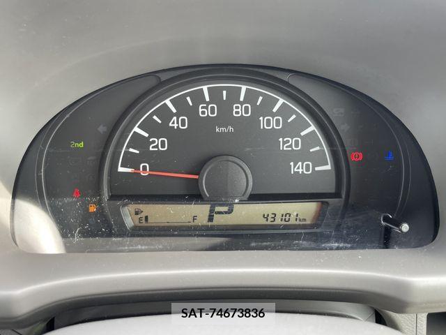 Suzuki EVERY 2017-03 268789-6