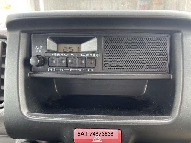 Suzuki EVERY 2017-03 268789-7