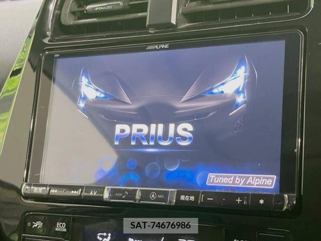Toyota PRIUS 2018-08 336941-2