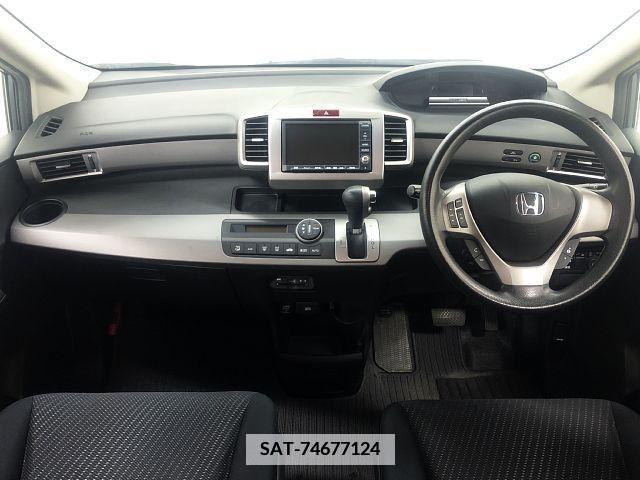 Honda FREED HYBRID 2011-12 351788-1