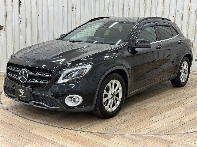 Mercedes Benz GLA-CLASS 2017-11 12048-12