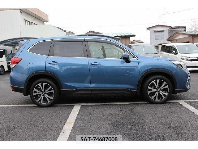 Subaru FORESTER 2019-06 372683-6