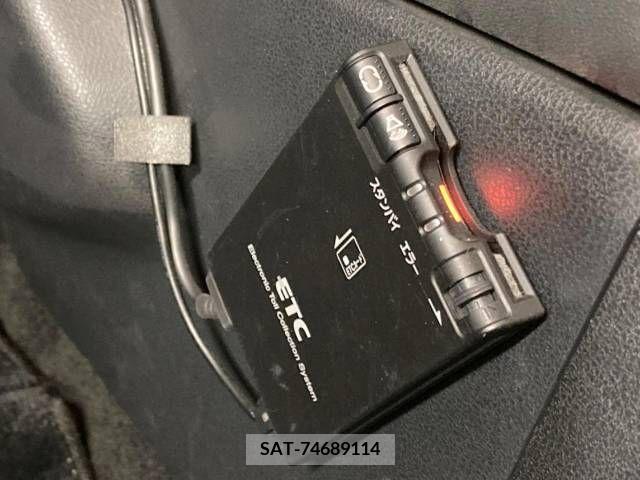 Nissan DUALIS 2010-08 251815-6
