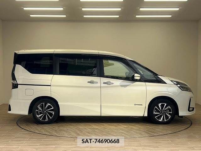 Nissan SERENA 2020-04 284137-14
