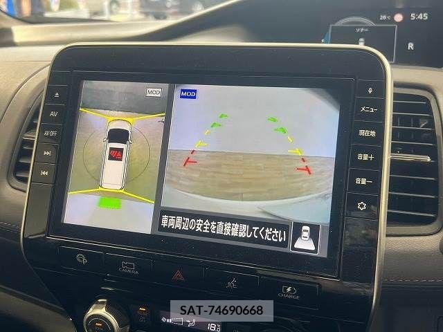 Nissan SERENA 2020-04 284137-3