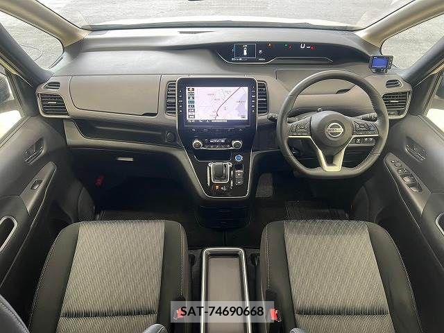 Nissan SERENA 2020-04 284137-1