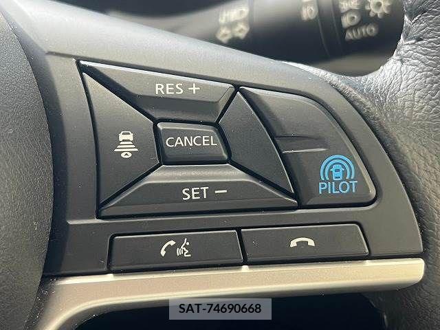 Nissan SERENA 2020-04 284137-5
