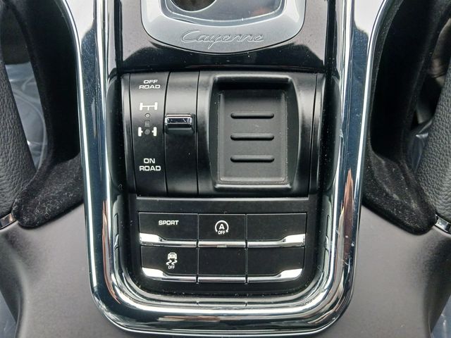 Porsche CAYENNE 2016-07 11466-18