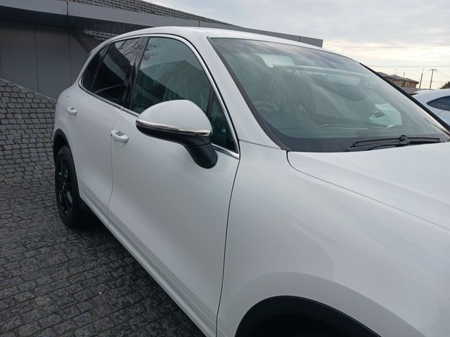 Porsche CAYENNE 2016-07 11466-4
