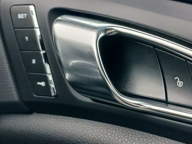 Porsche CAYENNE 2016-07 11466-19