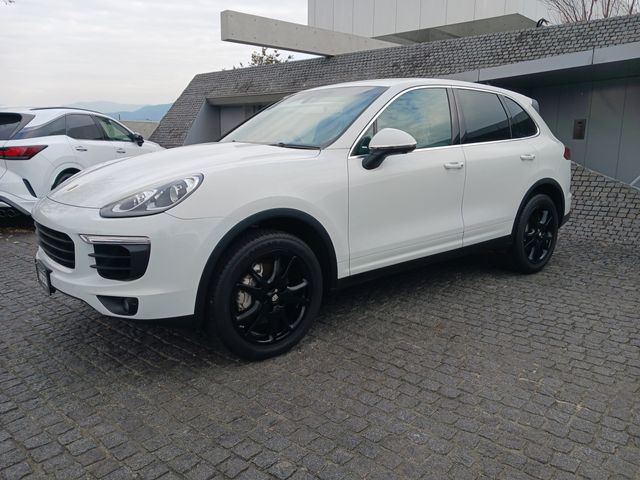 Porsche CAYENNE 2016-07 11466-1