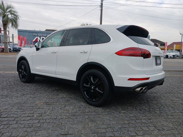 Porsche CAYENNE 2016-07 11466-3