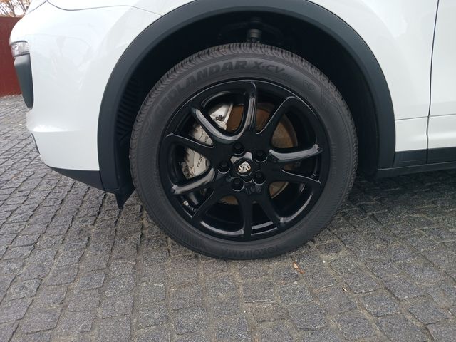 Porsche CAYENNE 2016-07 11466-7