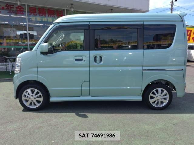 Suzuki EVERY WAGON 2019-05 301708-11