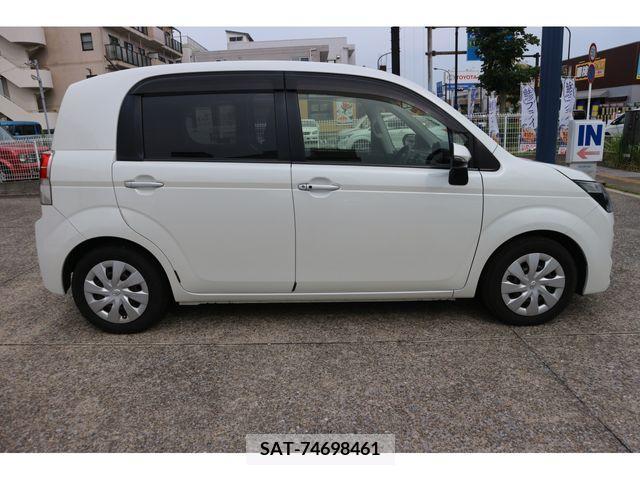 Toyota SPADE 2016-06 374551-1