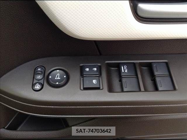 Honda N BOX 2021-07 307350-25