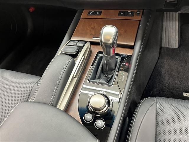 Lexus GS 2017-09 18842-27