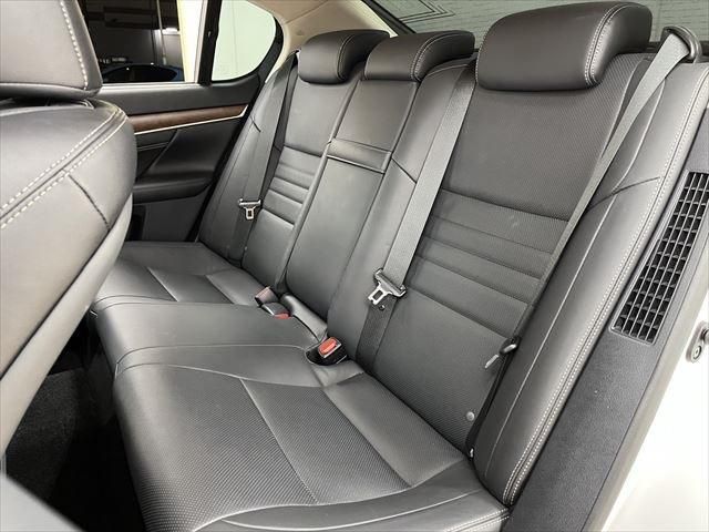 Lexus GS 2017-09 18842-22
