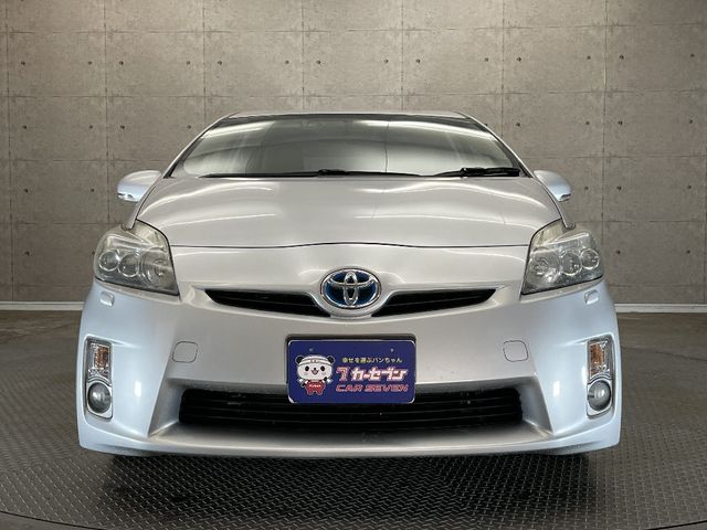 Toyota PRIUS 2010-06 14137-4