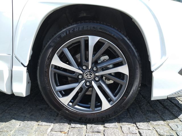 Toyota COROLLA CROSS 2022-10 5075-7