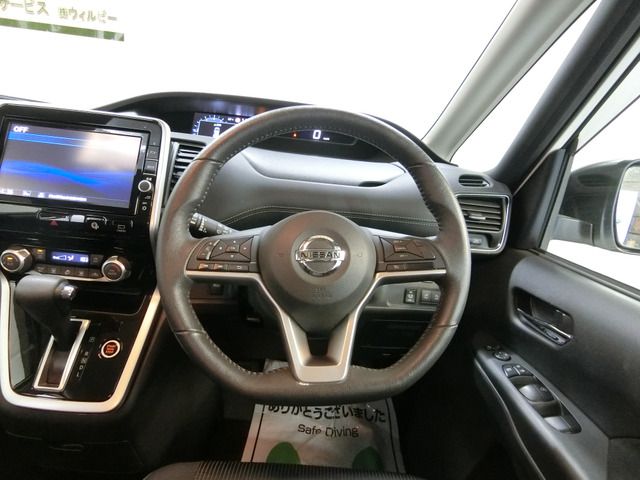 Nissan SERENA 2018-10 3508-3