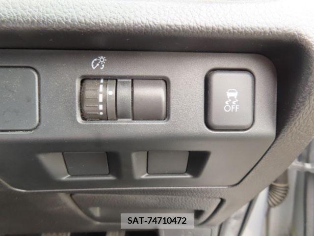 Subaru FORESTER 2013-10 351873-25