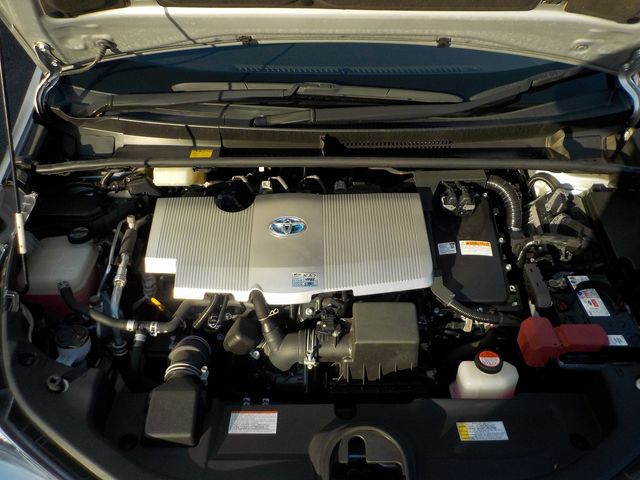 Toyota PRIUS 2016-03 183422-26