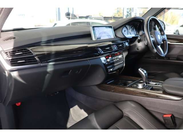 Bmw X5 2017-11 13136-14