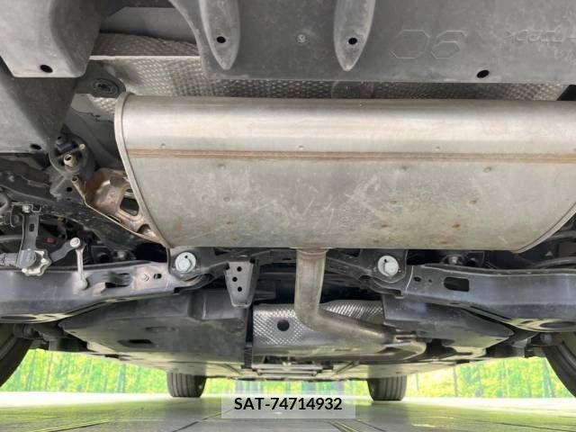 Toyota PRIUS 2022-09 322513-19