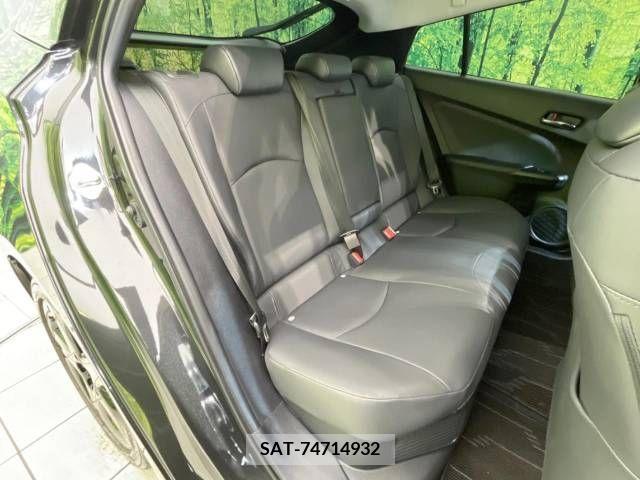 Toyota PRIUS 2022-09 322513-9