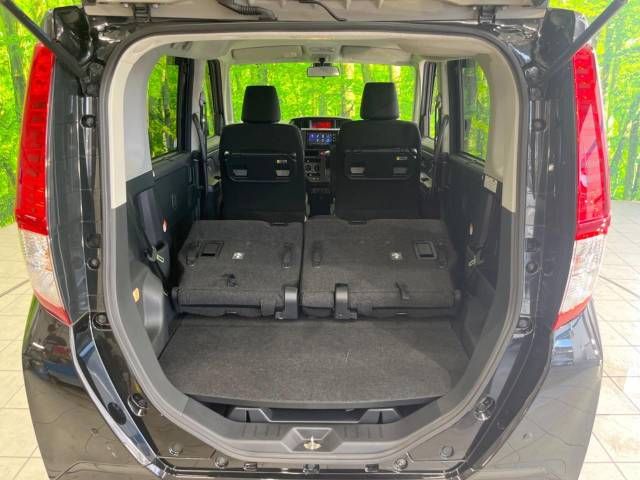 Toyota ROOMY 2018-08 27425-11