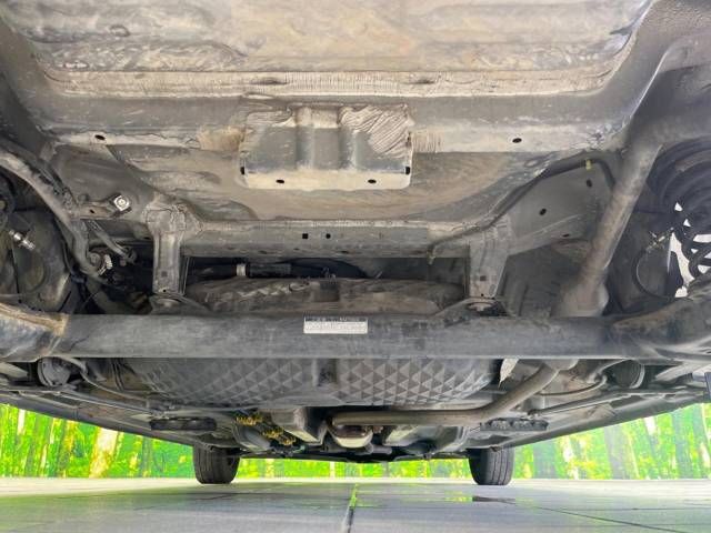 Toyota ROOMY 2018-08 27425-19