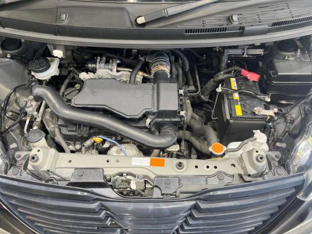 Toyota ROOMY 2018-08 27425-18